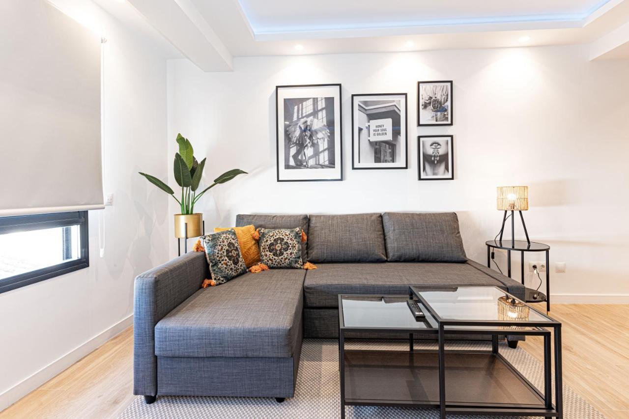 Acogedor Apartamento En Estepona Centro By Rent Me المظهر الخارجي الصورة
