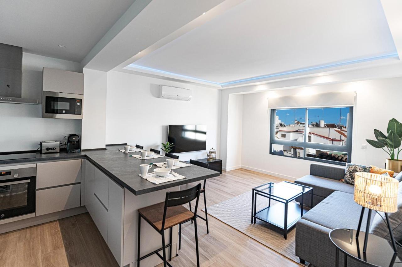 Acogedor Apartamento En Estepona Centro By Rent Me المظهر الخارجي الصورة